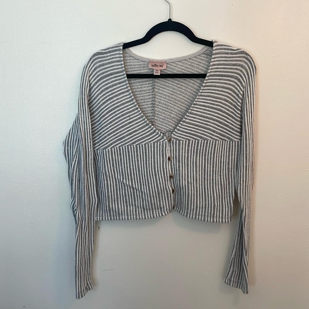 Willow root cropped long sleeve shirt